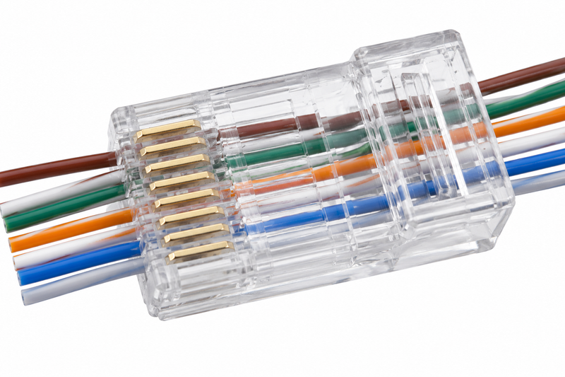 RJ45 Pass-Through Connector – Cat5e/Cat6 Ethernet Network Plug